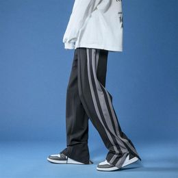 Privathinker Men's Casual Oversize Zipper Pants Woman Loose Stripe Kpop Pants Fashion Male Streetwear Clothing 210506249H
