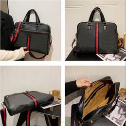 All-match Men's handbag Business shoulder classic plaid hand carry men's bag Computer file men's briefcase