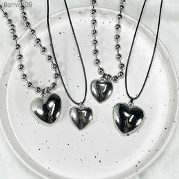 Korean Style Silver Colour Love Heart Pendants Necklace for Women Hip Hop Beaded Chain Aesthetic Vintage Necklaces Jewellery New L230704