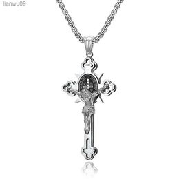 Religion Stainless Steel Saint St Benedict Crucifix Cross Pendants Necklace INRI L230704