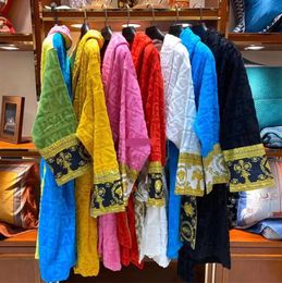 Men's Sleepwear Mens Womens Home Robes Shawl Collar Cotton Soft Fluffy Designer Brand Luxury Vintage Bathrobe Pyjamas Unisex Lovers Dressing Gown New style
