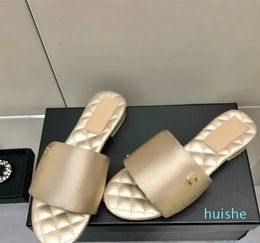 2023 Sandals Letter Embroidery Slides lady Platform Wedges canvas Sandal Beach High heel With dust bag 35-4