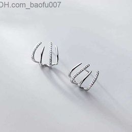 Charm European and American style cool CZ cuffs Haji stud earrings suitable for women teenagers girls Minimalism cuffs perforated stud earrings packaging Z230706