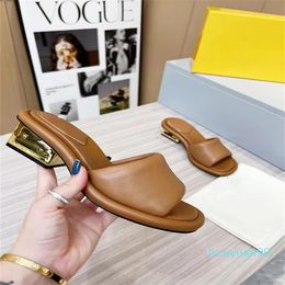 Designer Woody Sandals Women Beach Sandal Mules Flat Slides Light Tan Beige White Black Pink Lace Lettering