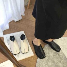 HBP Dres Shoe Bailamo Women Split Toe Slipper Tabi Ninja Flat Round Nose Shallow Lazy on Boat Slingback Mule Shoe Soft Loafer 220723