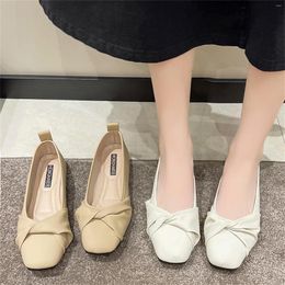 Dress Shoes Women Pointed Toe Shallow Flat Loafers Comfortable Ballet Flats Classic Slip On Ballerina For