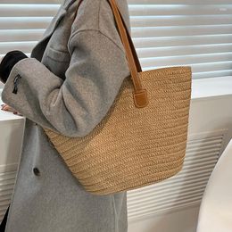 Evening Bags Straw Woven Bag Women's Large Capacity 2023 Vacation Beach Bucket Vegetable Basket Commuter Tote