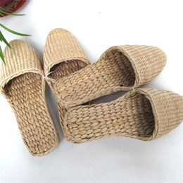 Slippers 2023 Products HandWoven Straw Women'S Creative el Environmental Protection Couple Indoor Home Discoun 230704