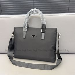 Luxury Briefcase Men Business Bag Computer Bag Designer Laptop Bags Zipper Messenger Totes Multifunctional Handbag Black