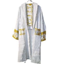 Men's Robes Mens Womens Home OP68 Shawl Collar Cotton Soft Fluffy Sleepwear Designer Brand Luxury Vintage Bathrobe Pyjamas Unisex Lovers Night gown