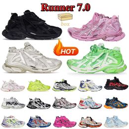 Track Runners 7.0 Designer-Schuhe Damen Herren Paris Balencaga Retro-Trainer Graffiti Schwarz Rot BURGUND Dekonstruktion Tracks Joggen Wandern Runner 7 Sneakers