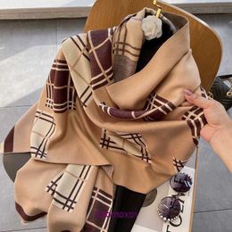 Top Original Bur Home Winter scarves online shop 2023 New Womens Autumn and Scarf Korean Edition Versatile Checked Neckband Summer Imitation Cashmere Air Cond 9F8W