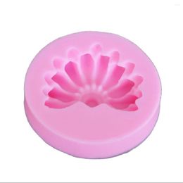 Baking Moulds Banana Chocolate Candy Jello 3D Silicone Soap Mould Cake Tools Sugarcraft Mould Accessories H023