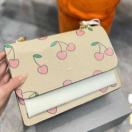 COABAG Cherry Print Designer Bag Luxurys Handbag Crossbody Bag Women Luxury Bag Designers Chain Fashion Classic Purse Handbags