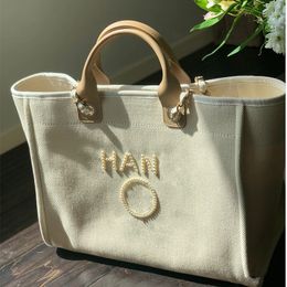 Women Beach Bags Designer Fashion Luxury Shoulder Bags Totes High-capacity Spaciousbody Leisure Time Spend One's Holidays High Quality Pearl Woman Handbags