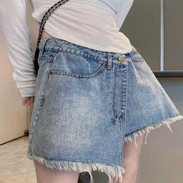 Design jeans Sense Crowd Fake Two Pieces of Raw Edge Denim Skirt Women's New Summer Dress Small Man High Hip Wrap Skirt
