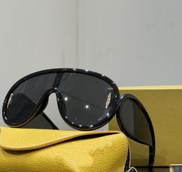classics Luxury designer sunglasses fashion brand large frame sunglasses for Women Men Unisex Traveling Sunglass pilot sport radiation protection goggles