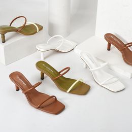 Kleid Schuhe Mode Seltsame Stil Frauen Sandalen 2023 Sommer Quadratische Zehe Mischfarben All-match Elegante Heels Hausschuhe