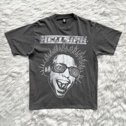 Men's T Shirts Stock Hellstar Studios Tshirts High Quality Glasses Portrait Print Short Sleeve Original Label Vintage Shirt For Men Women