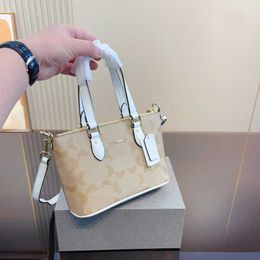 C Print Tote Bag Designer Bag Leather Shoulder Bag Women High Quality Luxurys Handbag Fashion Trend Letter Pattern Crossbody Purse