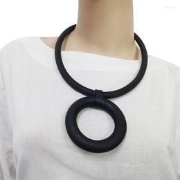 Pendant Necklaces YD&YDBZ Big Round Circle Leather Rubber For Women Gothic Style Clothes Accessories Necklace Sweater Chain