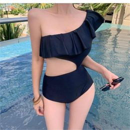 Women's Swimwear Side Wasit Cutout Swiwmear Ladies Korean Sexy One-shoulder Asymmetric Ruffled One-piece Bikini Swimsuit Swimming Pools