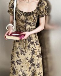 French Waist Waist Open Back V-Neck Dress Women's Elegant and Elegant Sleeveless Pleated Long Dress 997912