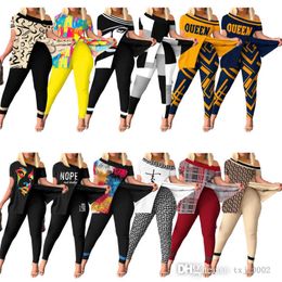 3xl Bayan Trailtsuits Designer İki Parçalı Pantolon Moda Desen Baskısı Basır Bölmeli Kısa Kollu Kıyafetler Bayan Giyim