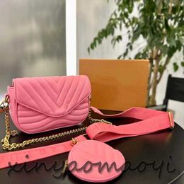 Luxury Women's Shoulder bag Designer Chain bag Leather Mailman Bag Tote Bag Removable small round purse Vintage gold hardware High quality V104278 pink