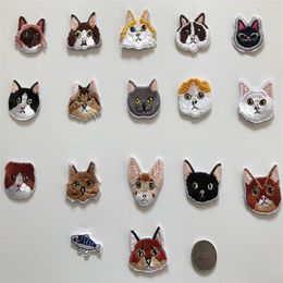 1 piece of embroidered patch cat head pattern iron-on size about 3 5 cm small appliques diy handwork decorative accessories210x