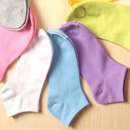 Women Socks Fashion Casual Candy Colours Female Boat Sock Ankle Spring Autumn Fine Quality Random Colour