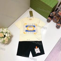 Luxury designer kids T-shirt apricot fashion British fashion brand summer childrens treasures and girls cotton two-piece luxury designer Tshirt tops shorts 2023