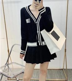 Women Sweaters Designer jacket cardigan knitted V-neck loose striped sweater ladies trench coat