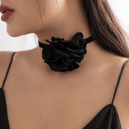 Choker Elegant Large Fluffy Fabric Flower Short Necklace For Women Trendy Charms Collar 2023 Fashion Jewelry On Neck Decoration