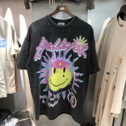 Designer Fashion Clothing Tees Tshirts 2023 Summer Fashion Brand Sun Smiling Face Print Wash Old Round Neck Loose Oversize Short Sleeve T-shirt Rock Hip hop