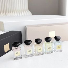 Prive Perfume set 7.5ml 5pcs Parfum Gift Box Jasmine Rose Gardenia Scent Fragrance Long Lasting Good Smell Men Women Cologne Spray 5 in 1 Kit Fast ShipUJ5Q
