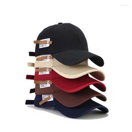 Ball Caps Korean Simple Women Baseball Cap Retro Versatile Sticker Leather Label Sports Hat Men Casual Soft Top Adjustable Gorras