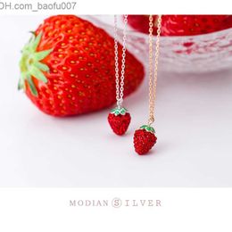 Pendant Necklaces Modian Genuine 925 Sterling Silver Fashion 3D Strberry Pendant Necklace Women's Crystal Chain Necklace Exquisite Jewellery Z230707