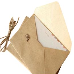 Greeting Cards 50pieces Rough grain gift card DIY Multifunction Kraft paper envelope 1611cm Gift envelopes for wedding birthday party 230706
