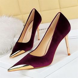 Dress Shoes BIGTREE Banquet Party Fashion Pole Dancing Light Luxury High-Heeled Slim Sexy Nightclub Metal Decoration Pointed Single