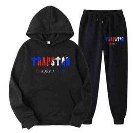 Tracksuit Trapstar Brand Printed Sportswear Men's t Shirts 16 Colors Warm Two Pieces Set Loose Hoodie Sweatshirt Pants Advanced Design 59ess