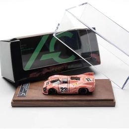Diecast Model Aircooled 1 64 917 Le Mans Pink Pig 23 1971 limited resin car model 230705
