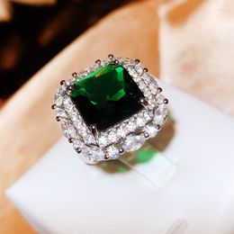 Cluster Rings Luxury Women's Ring Brilliant Cubic Zirconia Wedding Anniversary Gift Female Elegant Accessories Statement Jewelry