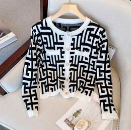 Women's Sweater Designer Geometric patterns apes Cardigan Long Sleeve Single Breasted Contrast Button Knitted Sweaters