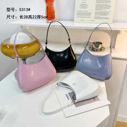 Handbag Factory Clearance Wholesale 2023 New Moon Bag Mediaeval Underarm Small Figure Stick Simple