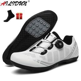 Cycling Footwear Classic Couple riding shoes man lockless road bicycle shoes breathable women non slip rubber sole cycling shoes bike sneakers HKD230706