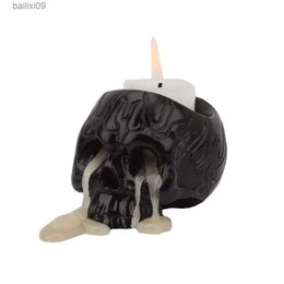 Candle Holders Creative Fire Pattern Black Skeleton Head Candlestick Resin Candle Base Crafts Decorative Small Ornaments T230707