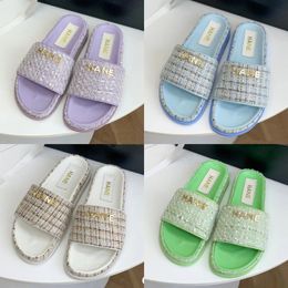 2023 Spring and Summer New Small Fragrant Wind Honey Flat Flip Slippers Colour Twine Braided Thick Bottom To Wear Flip-flops Female