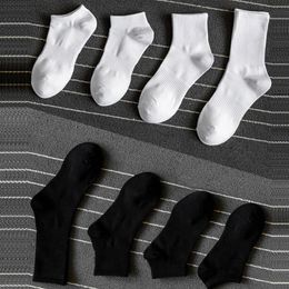 Men Women Cotton Socks Black White Casual Sport Sock Breathable Gift for Love Couple Whole 300t