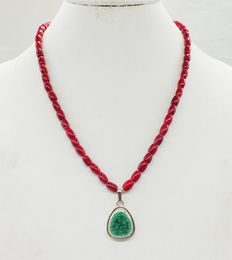 Anhänger-Halsketten, süßes Valentinstagsgeschenk, klassische rote Korallen-Halskette, Halbedelsteine, 45,7 cm